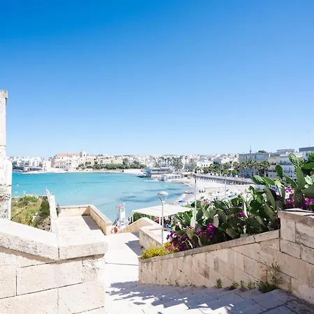 Tra Cielo E Mare オートラント